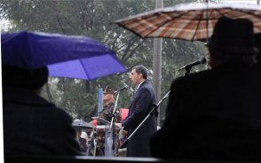 Lázár: Legyünk büszkék hőseinkre!