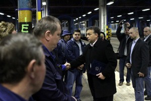 Orbán: Előbb-utóbb a MÁV-nak ismét lesz teherszállítása