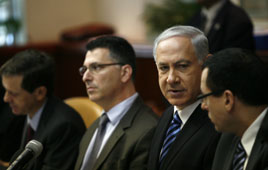 Cabinet Approves PM Netanyahu’s Plan to Deal with Illegal...