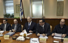 Az Izraeli miniszterelnök Netanjahu kabinet ülésén aktuális témákat vetett fel