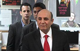 Új vezetője van az izraeli ellenzéki pártnak a Kadimának