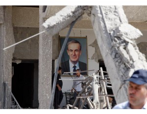 Moszkva és Párizs egyaránt meg akarja akadályozni Szíria szétesését
