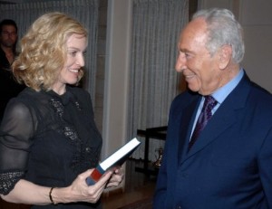 Madonna a firenzei Uffizi-képtárba látogatott