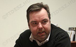 L. Simon László: Legyünk őszinték!