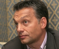 ORBÁN: zéró tolerancia elvét hangsúlyozta az antiszemita és...