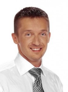 rogan_798_20100614205113_455