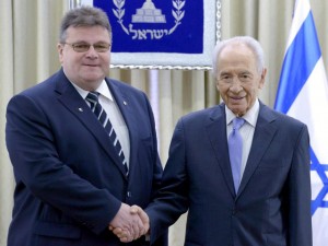 President Peres meets Lithuanian FM Linkevikius