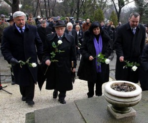 1945. február 13-án 69 esztendővel ezelőtt ért véget...