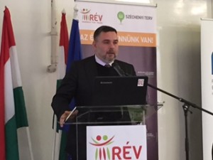 Czibere: pályázatok a megváltozott munkaképességűek...