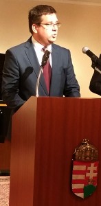 Seszták Miklós nemzeti fejlesztési miniszter üdvözlő beszédében kiemelte, hogy “Fontos Magyarország számára az a politikai és gazdasági szövetség, amely országainkat összeköti, és amelynek keretében évről, évre több amerikai vállalkozás talál otthonra nálunk.”