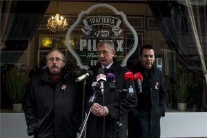 A DK elküldi Botka Lászlónak a párt „Sokak Magyarországa”...