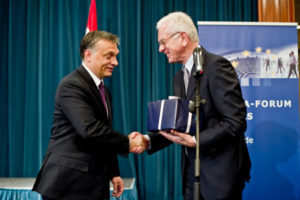 Németországban Orbán Viktor