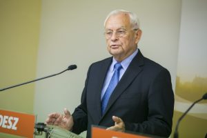 Egyszerűbbé válhat a családi csődvédelem