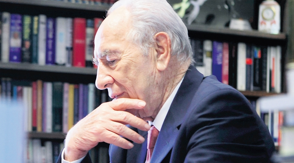 הנשיא התשיעי פרס. החמרה דרמטית במצבו (צילום: אלכס קולומויסקי)