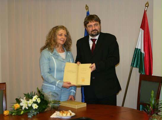Anno 2005. Pro Cultura Hungarica díjat kapott Tova Pinto