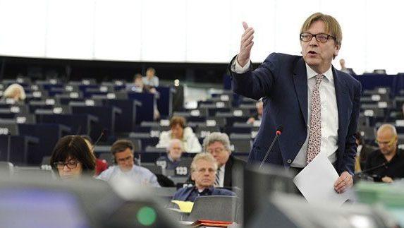 Verhofstadt 2019-ig lezárná a Brexitet