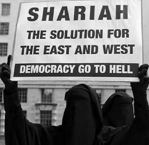 sharia-law-1.jpg