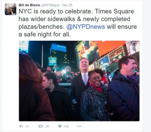 Bill De Blasio New York polgármestere a Twitteren biztosította a lakosságot, hogy a New York-i rendőrség biztonságossá teszi a szilveszter éjszakát mindenki számára.