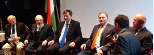 Az előadásokat egy panelbeszélgetés követte, ahol a panel résztvevői Csúri Ákos újságíró kérdéseire válaszoltak. A válaszadók Dr. David Moskovits, Magyar Kálmán az AmHunCham New York Tanácsadó Testület tagja, Kocsy Béla, az Agrárkamara külügyi igazgatója, Kaczmarczyk Gábor, USA magyarországi nagykövetségének kereskedelmi tanácsadója és Dr. Varga Miklós üzleti mentor, voltak.
