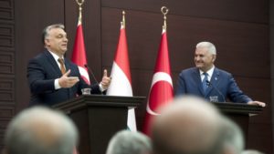 Orbán Viktor miniszterelnök pénteken Ankarában.