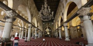 Izrael korlátozni tervezi a muzulmánok számát ramadánkor a jeruzsálemi Al-Aksza mecsetnél –...