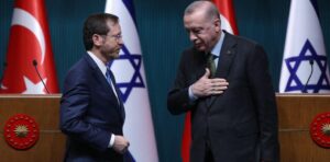 Jichák Herzog izraeli államfőelnök szerda délután Ankarába...